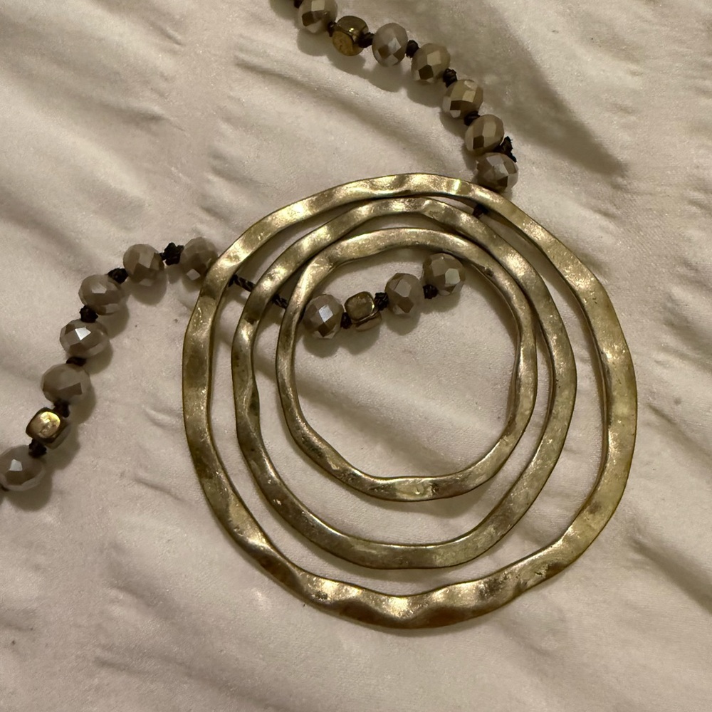 Trendy Boutique Gold Spiral Necklace